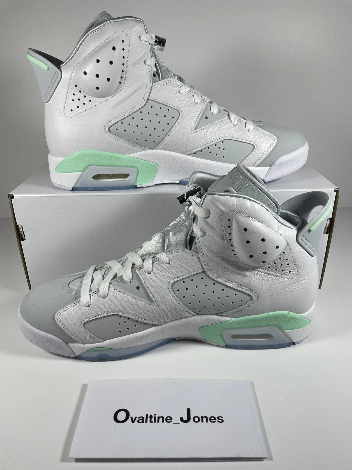 Size 11.5W / 10M - Nike Air Jordan 6 Retro Mint Foam DQ4914-103
