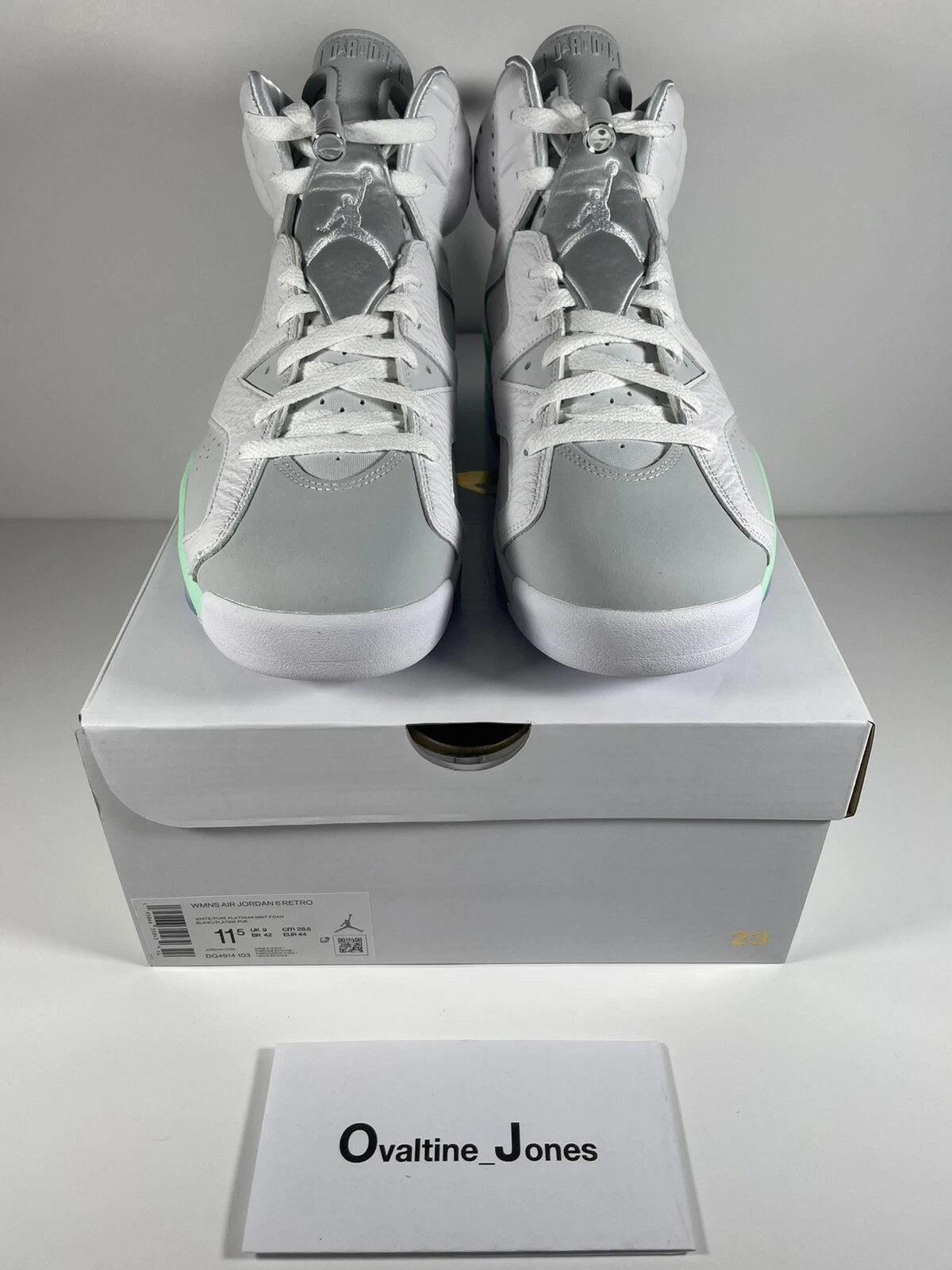 Size 11.5W / 10M - Nike Air Jordan 6 Retro Mint Foam DQ4914-103